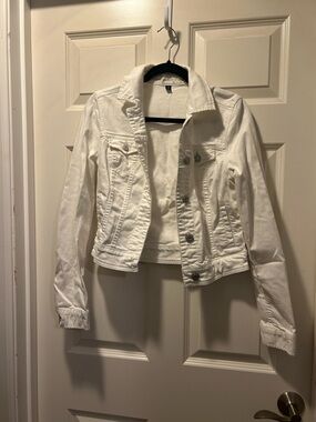 American Eagle Outfitters White Denim Jacket - Button-Front